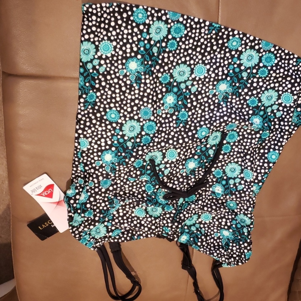 Lycra swimming suit